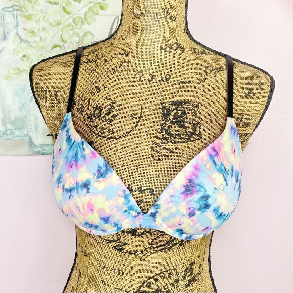 Pink by Victoria’s Secret Pastel Tie DyeWear Everywhere Push-up Bra 32D